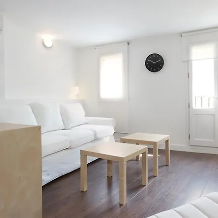 Apartment Blackandwhitehome Ramblas Barcelona